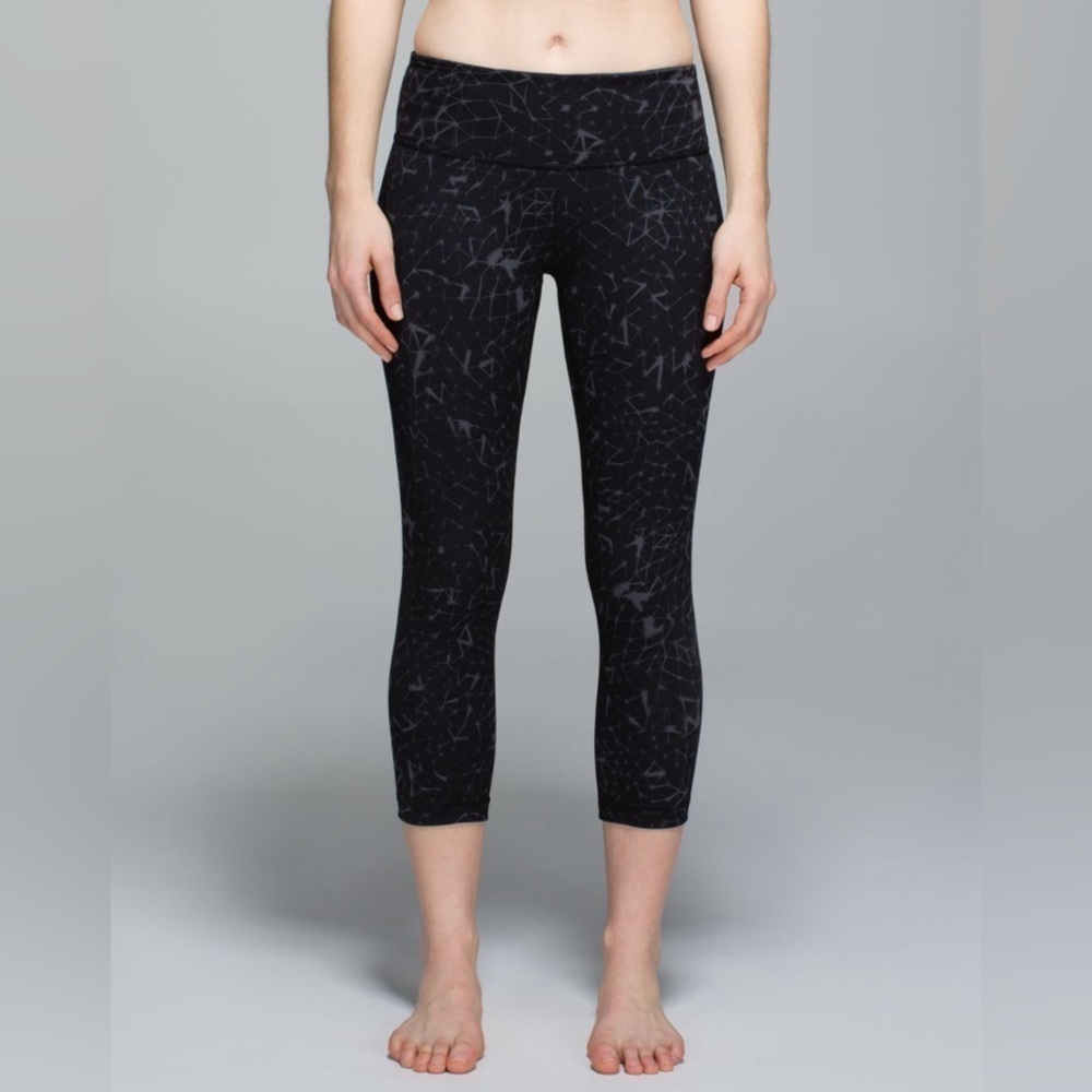 Lululemon Wunder Under Crop II Leggings Star Crushed Coal Black Mid Rise Size 4